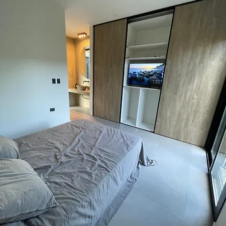 Rumaranch Solo Parejas Casa Con Pileta Privada A 20 Mts Del Rio Villa Carlos Paz Exterior photo
